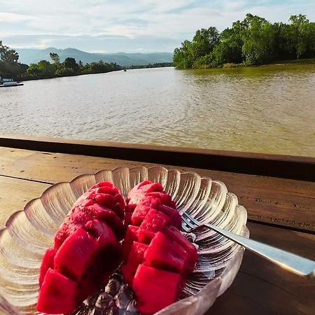 Devi Kampot Resort At Phum Kampot Exterior photo