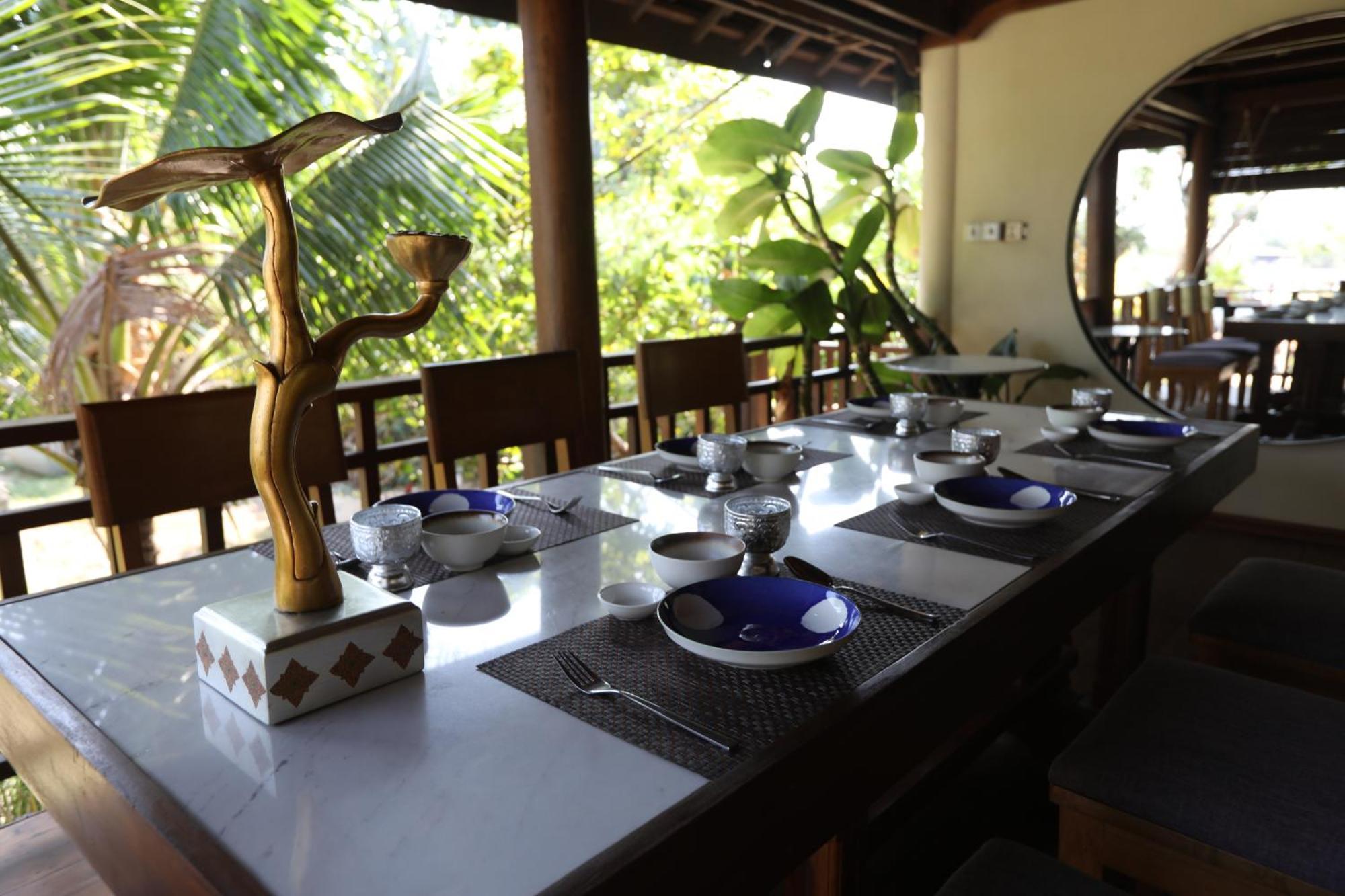 Devi Kampot Resort At Phum Kampot Exterior photo