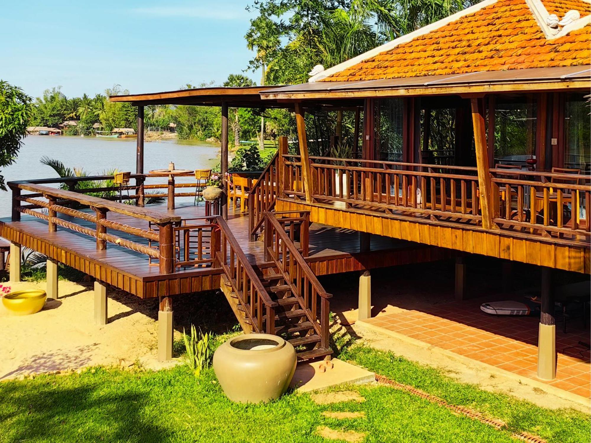 Devi Kampot Resort At Phum Kampot Room photo